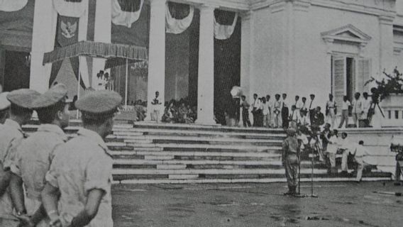 L'histoire du Conseil d'examen général (DPA) : Soekarno émis, Megawati Soekarnoputri dissous