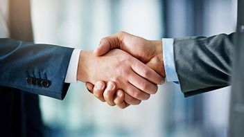 ميدكو توقيع اتفاقية بيع وشراء الغاز مع PGN و PLN