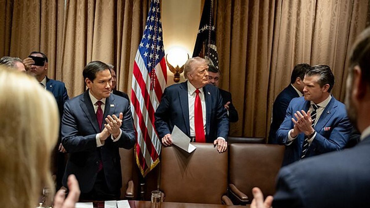 Trump Berencana Bahas Isu Tarif Saat Bertemu Xi Jinping