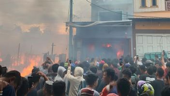 Pasar Masomba Palu Terbakar
