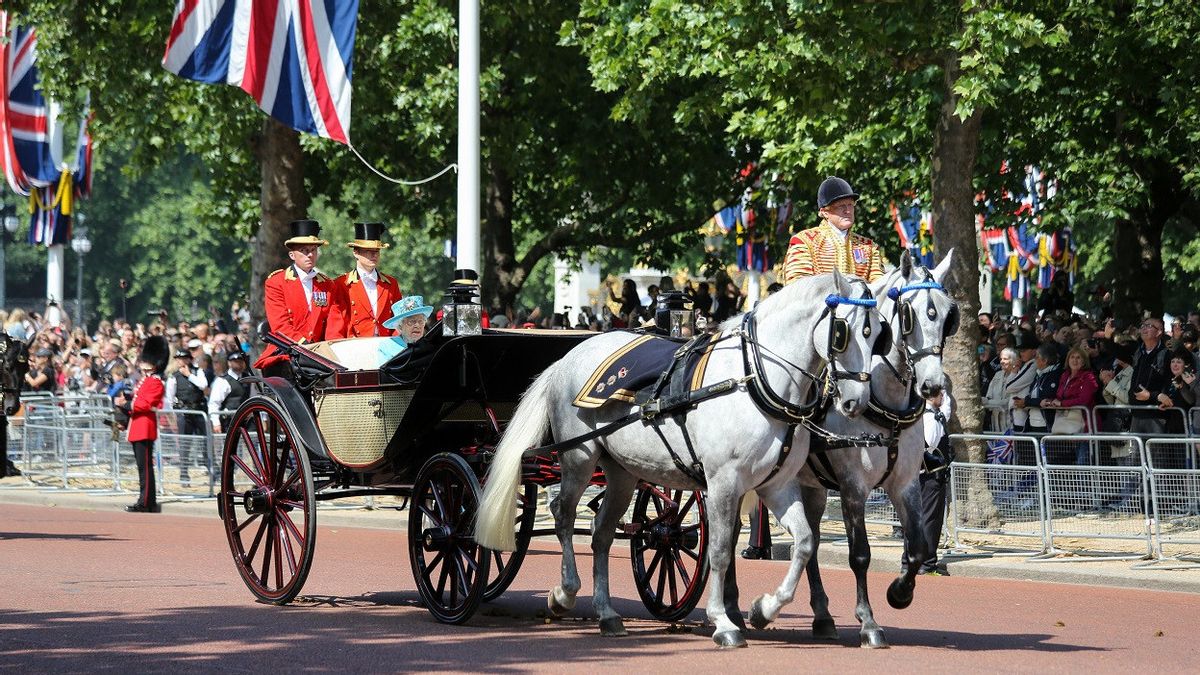 Ratu Elizabeth II Wafat: Sekjen PBB Puji Dedikasinya untuk Dunia, Mantan Presiden AS Kenang Minum Teh Bareng di Istana Buckingham