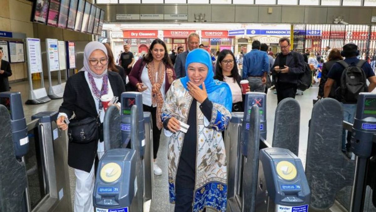 Gubernur Khofifah Jajal MRT Elizabeth Line London, Serap Teknologi Transportasi Massal untuk Jatim