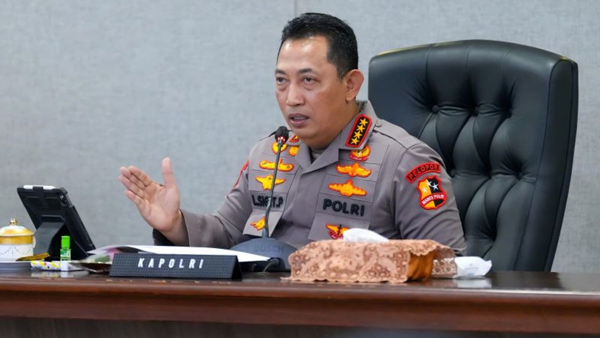 Le chef de la police sigit ordonne au conseil d’administration d’ordonner les instructions du président Prabowo lors de la retraite de Magelang