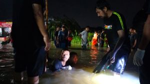 Bocah 6 Tahun Hilang saat Bermain Air Banjir Setinggi 60 Sentimeter di Kunciran Tangerang