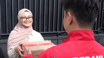 Masyarakat antusias memanfaatkan jasa pengiriman Lion Parcel ke luar negeri saat ebaran, tujuan terbanyak ke Malaysia 