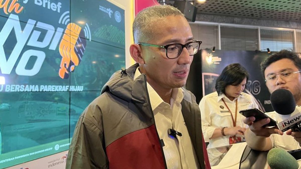 Sandiaga Asks Regional Heads To Give Entertainment Business Incentives