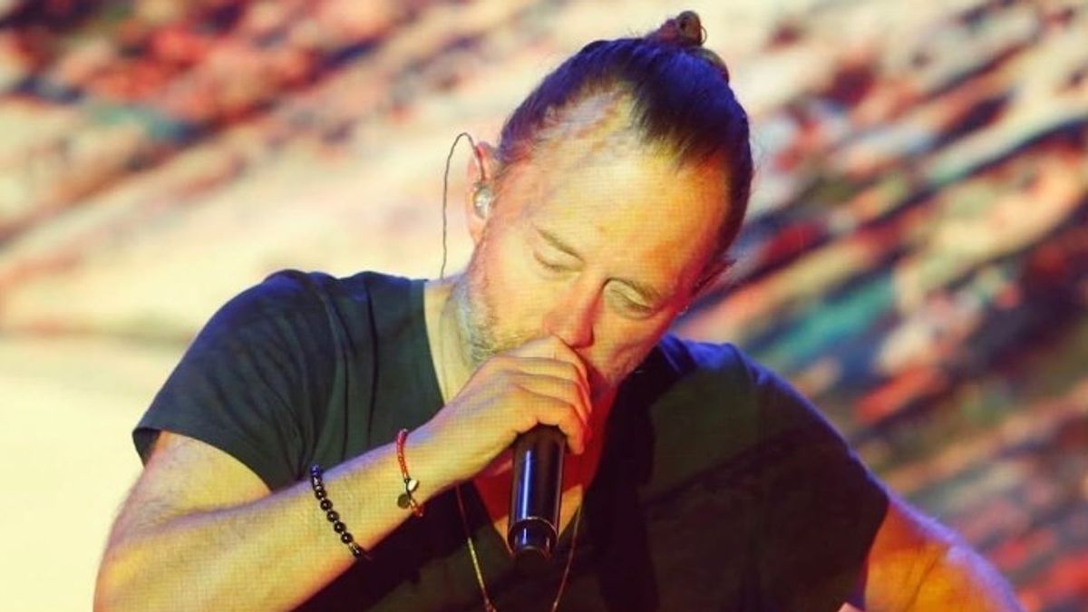Roger Waters Calls Thom Yorke "The Humiliating Small Beater"