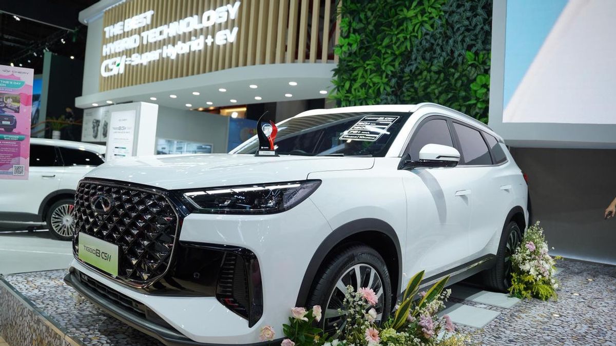 SUV يمكنه أن يكون اقتصاديا من سيارة البنزين ، هذا هو سرها تكنولوجيا PHEV Tiggo 8 CSH