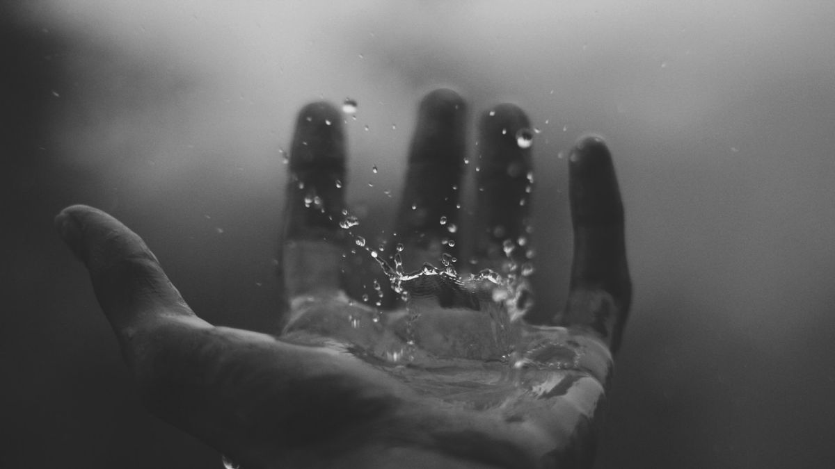 Puan demande de fournir des aides aux résidents qui souffrent encore de la crise d’eau naturelle touchée par les sécheresses prolongées