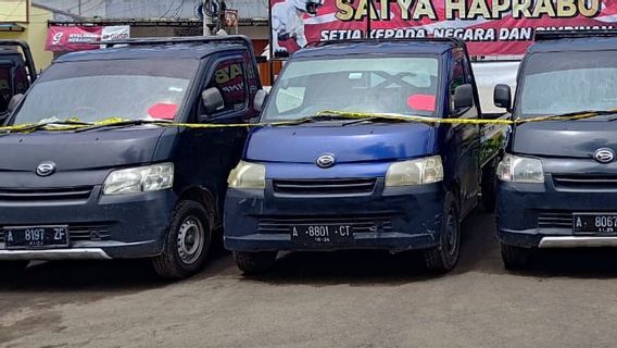 Le complot d’un escrodien de voitures de location à Tangerang a des tâches différentes, trouver des victimes et trouver des « adversaires » de Gadai