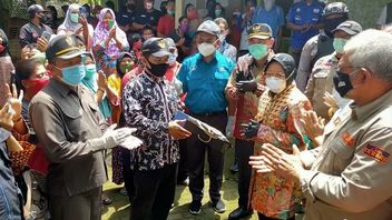 Considered PHP, DKI Jakarta Residents Do Not Believe The Blusukan Action Of Social Minister Risma