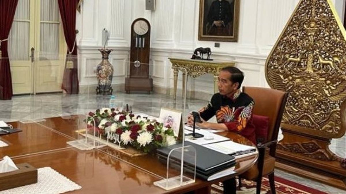 Tanggapi Wacana Reshuffle Menteri NasDem Pasca Deklarasi Anies, Sekjen PDIP: Jokowi Fokus Masalah Ekonomi