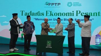 PKBは、経済的自立に向けたイスラム寄宿学校の変革を支援する