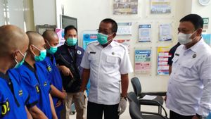 Penyelundup Sabu di Lubang Dubur Berbalut Kondom Asal Batam Ditangkap di NTB