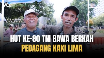 Dibebaskan Berjualan Saat HUT ke-80 TNI di Monas, Penjual Batagor dan Cilok Laku Keras