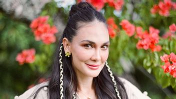 Luna Maya Is Tired Of Being Asked Many Times About Her Relationship With Maxime Bouttier