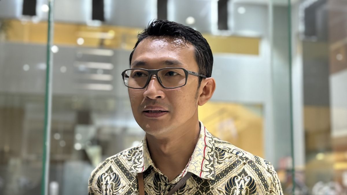 KPK尊重对苏门答腊道路项目贿赂案件调查员的Dewas传唤