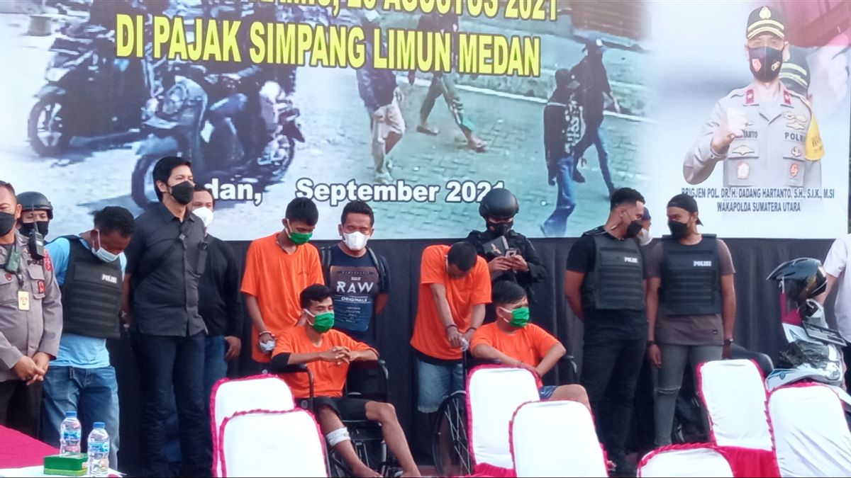  3 Voleurs D’armes à Feu Du Magasin D’or Simpang Lemonade Market Medan Acheté à Aceh