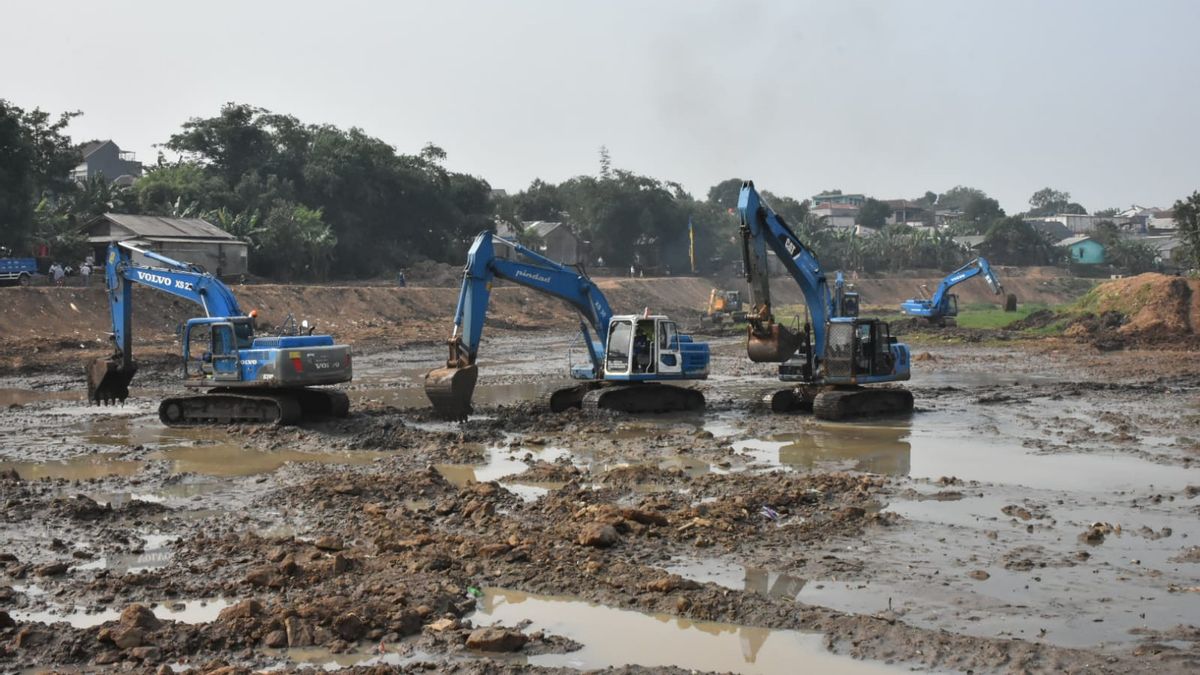 Today's Mud Raid Continues At Munjul Reservoir, 100 Personnel Deployed