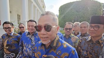 Luangkan Libur, Jokowi Bersilaturahmi dengan Pengurus PAN di Istana