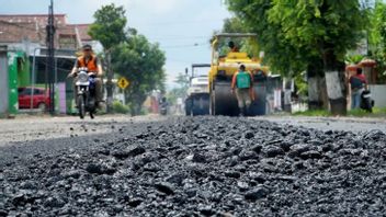 Cause of Accident, Commission V of the DPR asks the Ministry of PU to immediately repair the damaged road