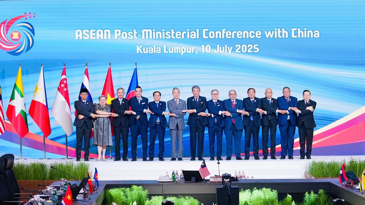Menlu RI: Kemitraan ASEAN-China harus Kuat Secara Ekonomi dan Mampu Menghadapi Tantang Geopolitik
