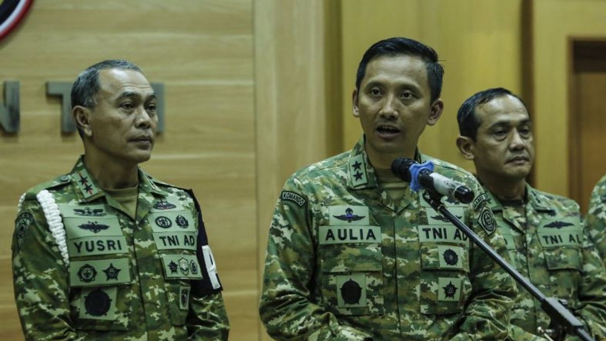 TNI 장관: 앤드리 유누스의 강한 물 뿌리는 재판에 참석할 것입니다.