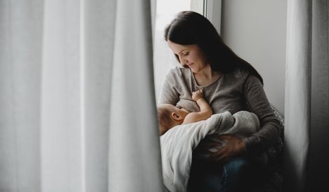 Why is Breast Milk Yellow? Many New Moms Get This Wrong