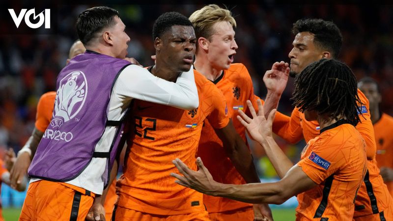 Taktik Berisiko Tinggi Frank de Boer untuk Sementara Aman-Aman Saja, Belanda Gebuk Ukraina 3-2