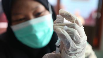 Health Office: Surabaya Gets Allocated 600 Vials Of Moderna Vaccine