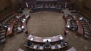 Alasan Komisi III DPR Ganti Aswanto dari Hakim MK Meski Baru Pensiun 2029: Kinerjanya Mengecewakan