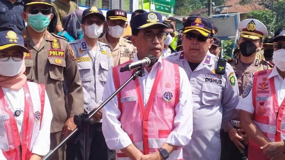 Pastikan Jalur Selatan Lancar, Menhub BKS Kunjungi Pos Pengamanan di Nagreg