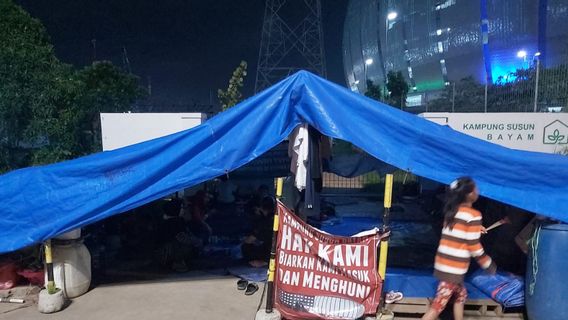 Suffering From Residents Of Kampung Bayam, Tanjung Priok Who Displaced The Jakarta International Stadium Project