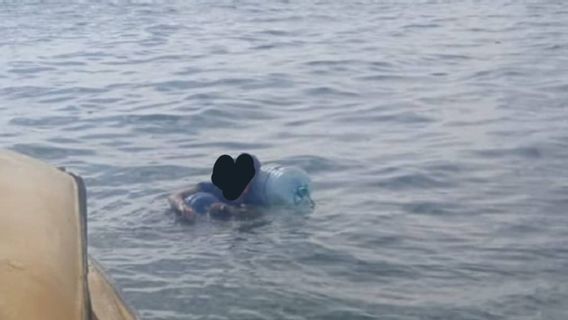  Demi Pulang ke Jawa, Pemuda Ini Nekat Berenang di Laut Balikpapan dengan Galon 