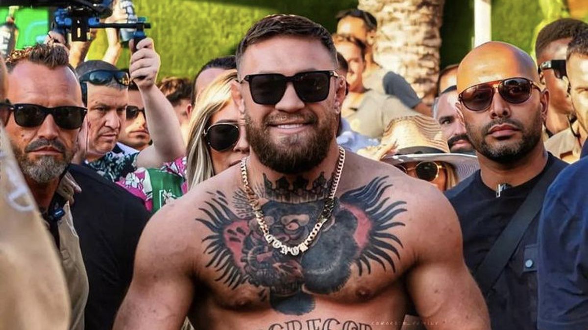 Hats Thrown By Fans, Connor McGregor Goes Rage While Celebrating Fancy Birthday Party In Ibiza