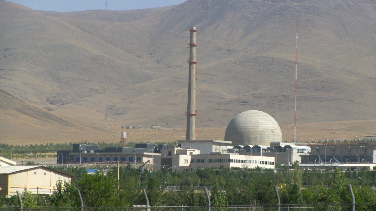 Iran Determined to Continue Developing Its Nuclear Program Despite Sanctions