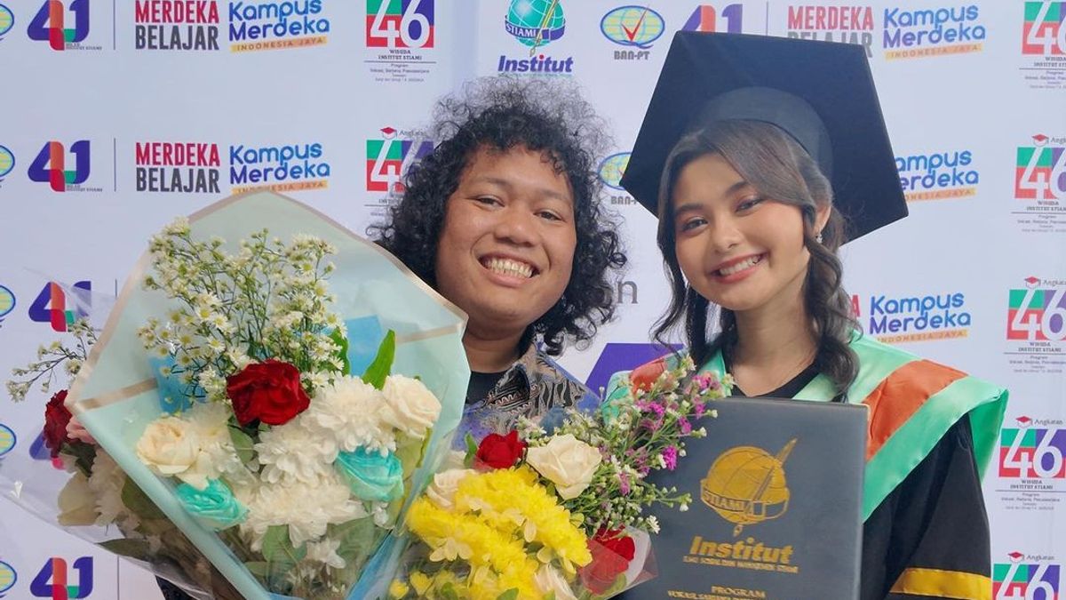 Marshell Widianto Accused Of Not Knowing Shame After Busy Celebrating Wife's Graduation In The Middle Of A Demonstration