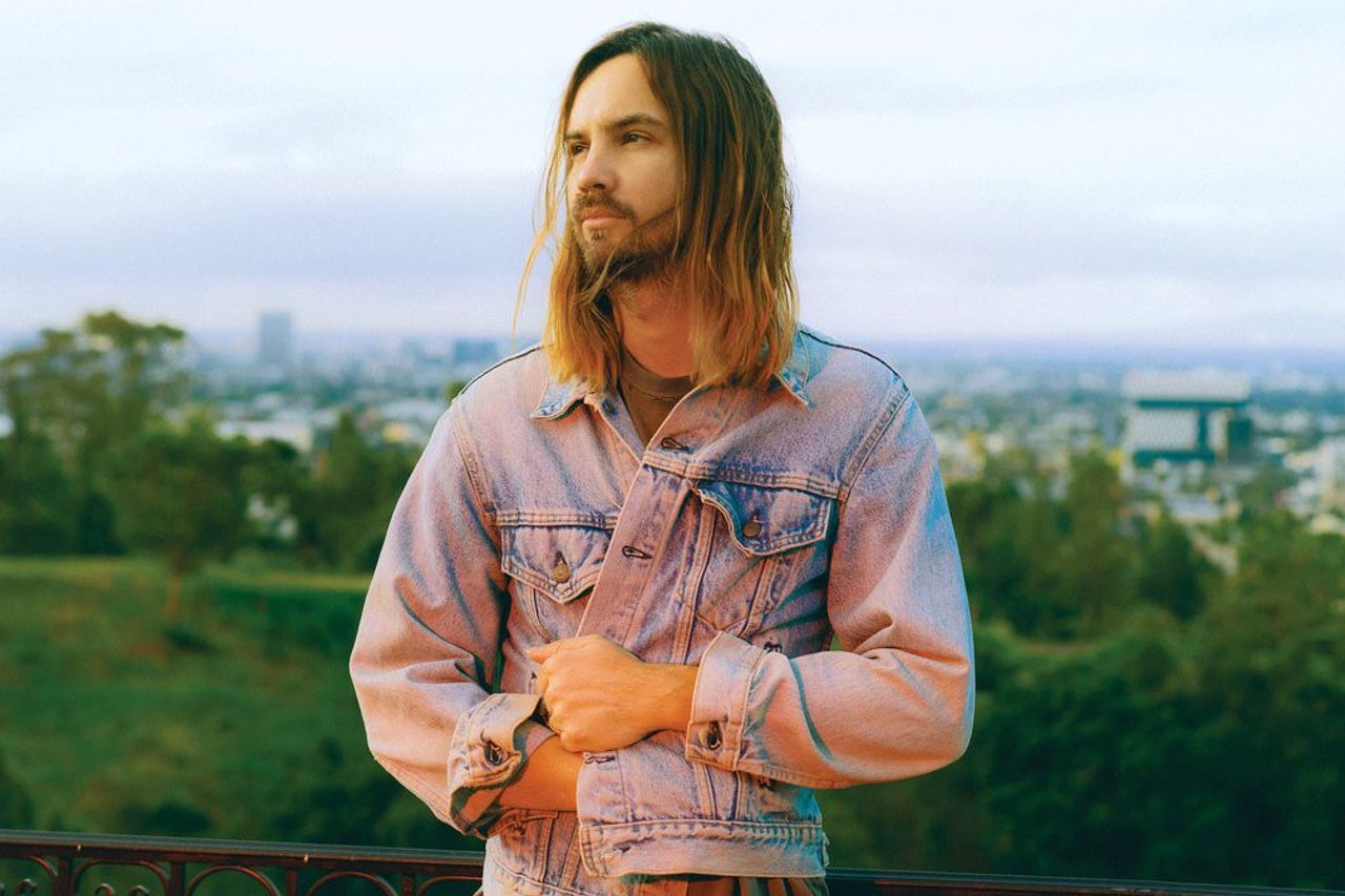 Tame Impala Fait Don De Rp2,8 Milliards Aux Bushfires En Australie
