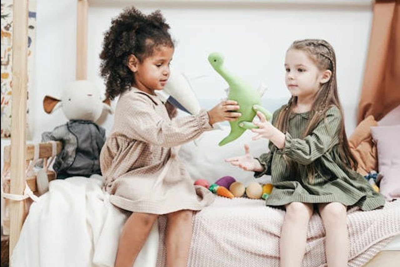 5 子供が過活動的になる理由、ストレスが1つ