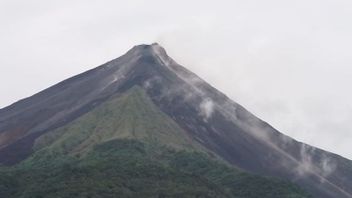 Pos PGA Catat 67 Kali Gempa Guguran di Gunung Karangetang Sulut