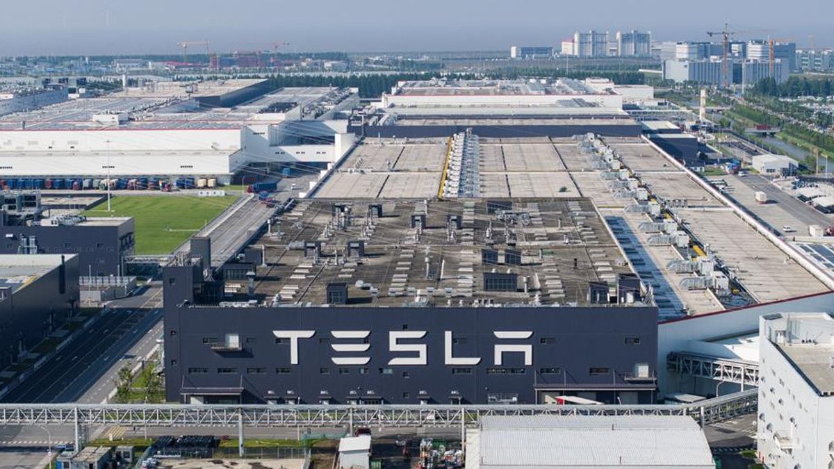 Tesla Increases Expansion In Shanghai Giga, Want Cheap Electric Car Production?