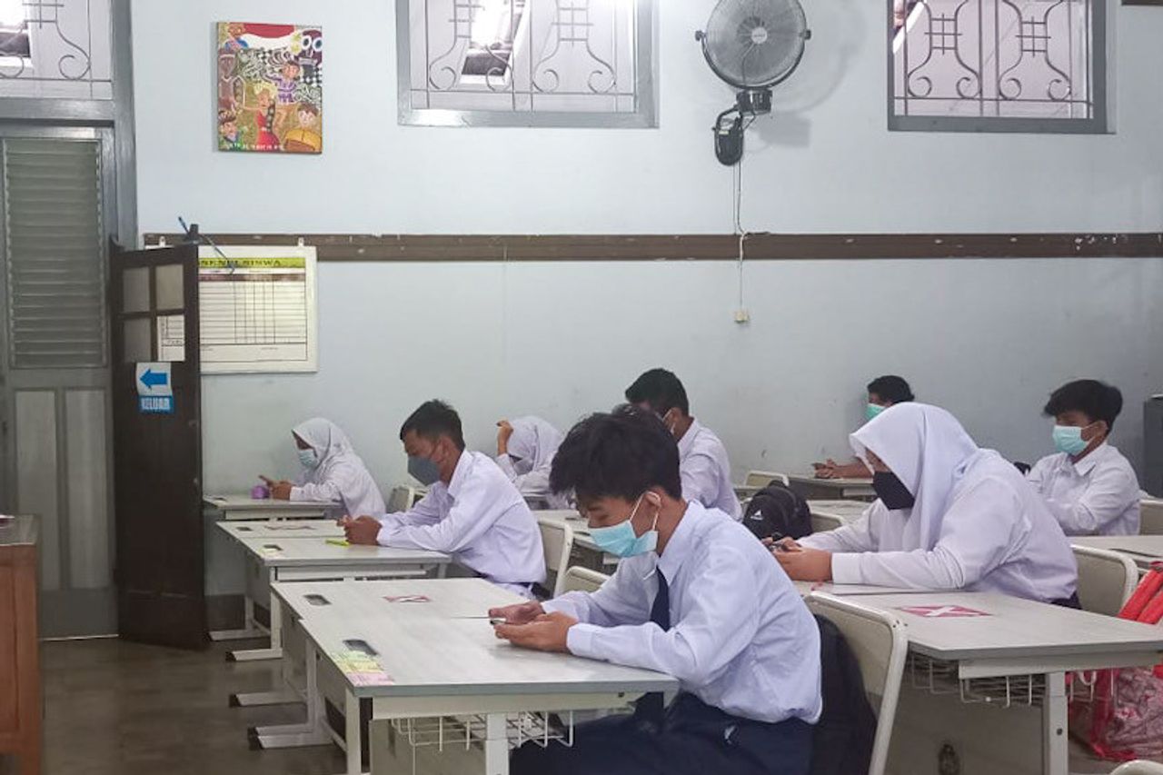 Kemendikbudristek: من بين 46,580 وحدة تعليمية، ظهرت 1,296 وحدة فقط من مجموعة COVID-19، صغيرة نسبيا