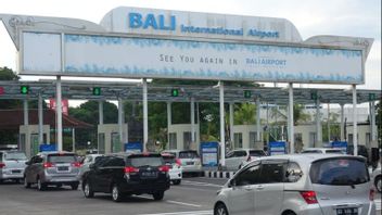 巴厘岛Ngurah Rai机场 试验 试验 流 拉林 预计 周末的密度