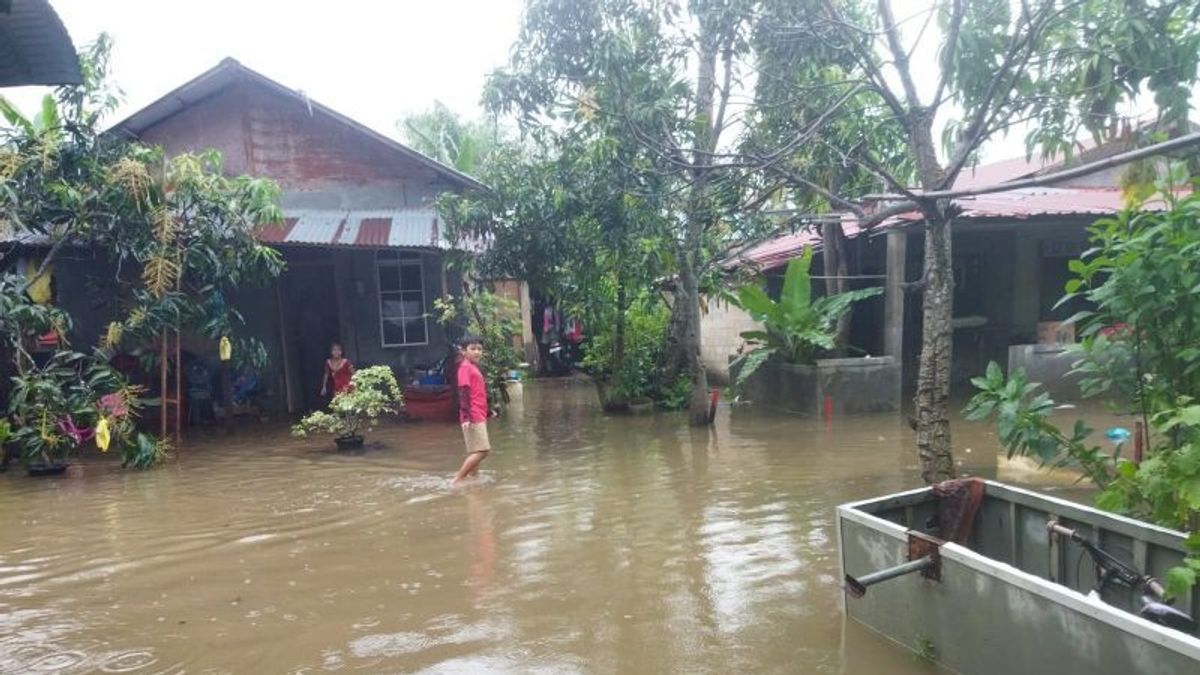 BMKG حث سكان باتام على أن يكونوا على دراية باحتمال حدوث فيضانات روب 12-16 يناير