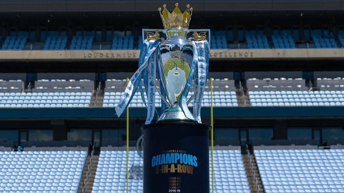 La moitié du trophée de la Premier League volé