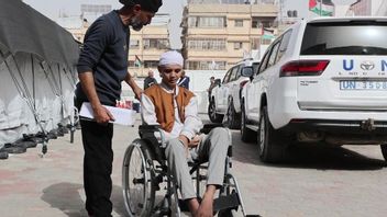 エジプトのパレスチナ人、ガザ地区への帰還を開始