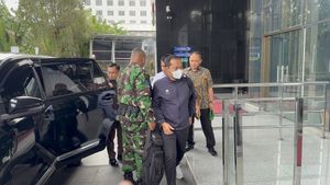 Ditangkap Setelah Sempat Kabur, Kasi Datun HSU Kini Jalani Pemeriksaan KPK