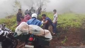 Landslide Closes Tourist Road to Pusuk Sembalun, Access to the Foot of Mount Rinjani Disrupted