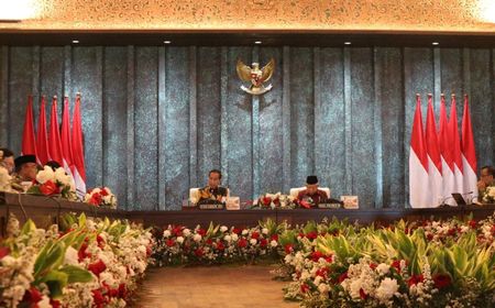 Jokowi Sampaikan Permohonan Maaf kepada Seluruh Anggota Kabinet Indonesia Maju