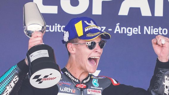 Fabio Quartararo Champion Du Grand Prix D'Andalousie, Valentino Rossi Termine Troisième